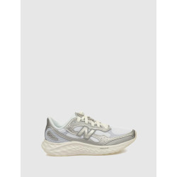 ZAPATILLA NEW BALANCE WARIST GRIS