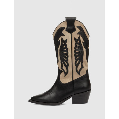 BOTA KAMOME ENOLA NEGRO