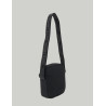 BANDOLERA TOMMY HILFIGER TJM ESSENTIAL DAILY REPORTER NEGRO