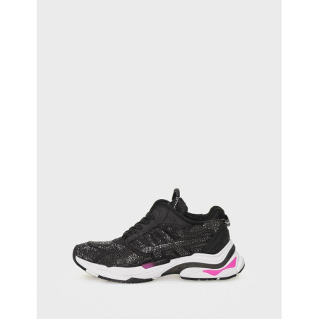 RACE STRASS