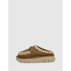 ZUECO MOU BOUNCE CLOG METAL LOGO CUERO