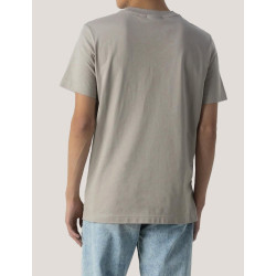 CAMISETA CALVIN KLEIN WOVEN LABEL REGULAR TEE GRIS