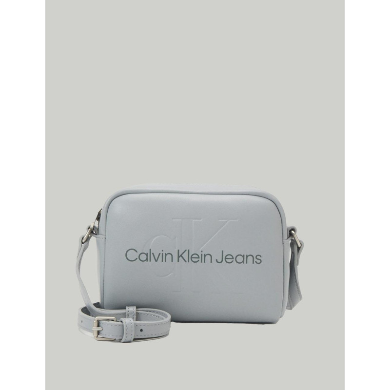 BOLSO CALVIN KLEIN SCULPTED CAMERA BAG18MONO GRIS