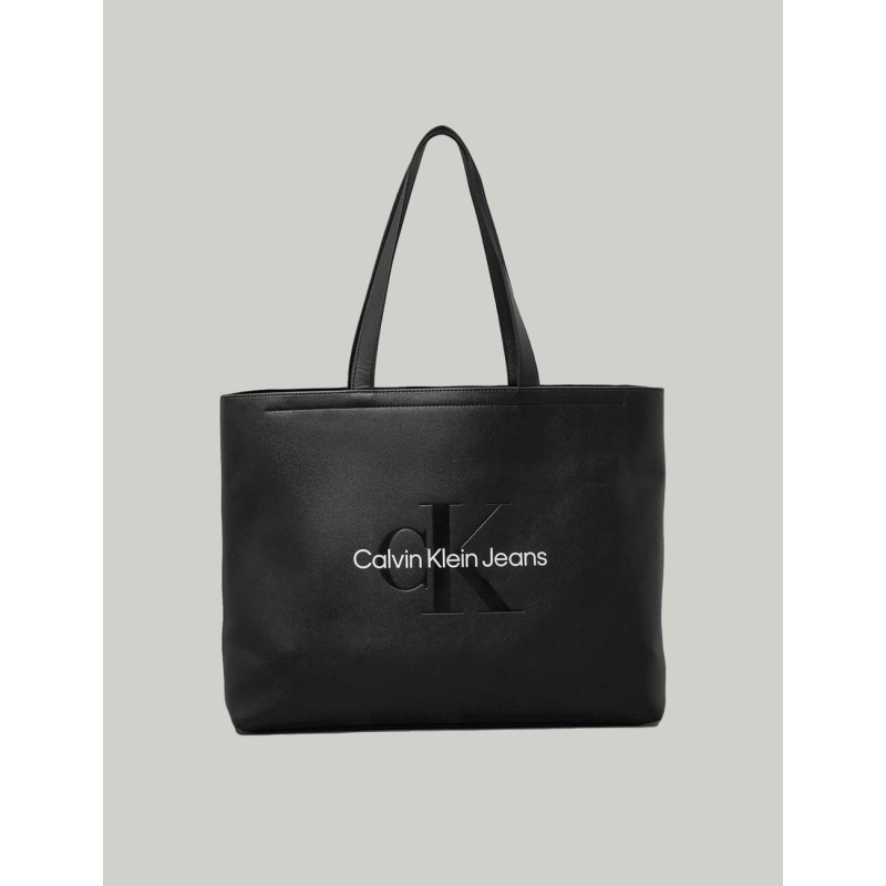 BOLSO CALVIN KLEIN SCULPTED SLIM TOTE34 MONO NEGRO