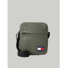 BANDOLERA TOMMY HILFIGER TJM DAILY + REPORTER VERDE