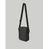 BANDOLERA TOMMY HILFIGER TJM DAILY ELEVATED REPORTER NEGRO