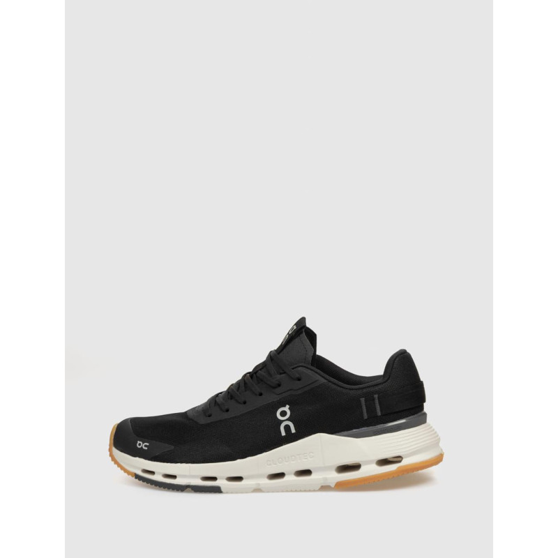 ZAPATILLA ON RUNNING CLOUDNOVA FORM 2 NEGRO