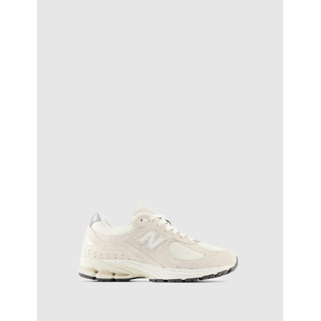 ZAPATILLA NEW BALANCE M2002R BEIG