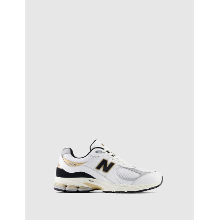 ZAPATILLA NEW BALANCE M2002R BLANCO/ORO