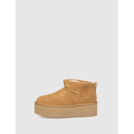 BOTÍN UGG CLASSIC ULTRA MINI PLATFORM CUERO