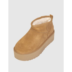 BOTÍN UGG CLASSIC ULTRA MINI PLATFORM CUERO