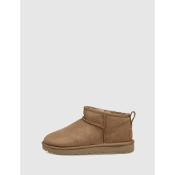 BOTÍN UGG CLASSIC ULTRA MINI CUERO