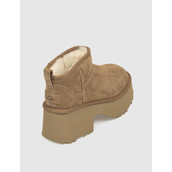 BOTÍN UGG CASSIC ULTRA MINI NEW CUERO