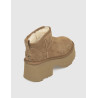 BOTÍN UGG CASSIC ULTRA MINI NEW CUERO