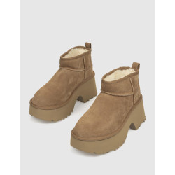 BOTÍN UGG CASSIC ULTRA MINI NEW CUERO