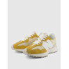 SNEAKER NEW BALANCE U327 BEIG/MARRÓN