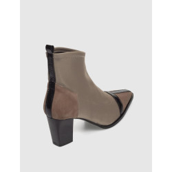 BOTÍN DIBIA 13058 TAUPE
