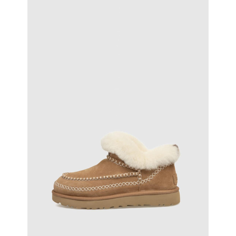 BOTÍN UGG CLASSIC ULTRA MINI ALPINE CUERO