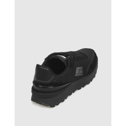 ZAPATILLA TOMMY HILFIGER TJM TECHNICAL RUNNER ESS NEGRO