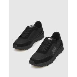 ZAPATILLA TOMMY HILFIGER TJM TECHNICAL RUNNER ESS NEGRO