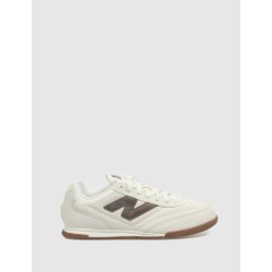 ZAPATILLA NEW BALANCE URC42 BLANCO/BEIG