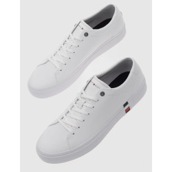 ZAPATILLA TOMMY HILFIGER CORPORATE LEATHER DETAIL BLANCO