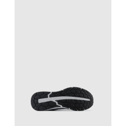 ZAPATILLA NEW BALANCE MW880 GRIS