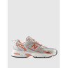 ZAPATILLA NEW BALANCE MR530 PLATA/NARANJA