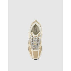 ZAPATILLA NEW BALANCE MR530 BEIG/MARRÓN