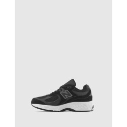 ZAPATILLA NEW BALANCE GC2002 NEGRO