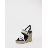 SANDALIA TOMMY HILFIGER GOLDEN WEBBING  WEDGE MARINO