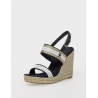 SANDALIA TOMMY HILFIGER GOLDEN WEBBING  WEDGE MARINO