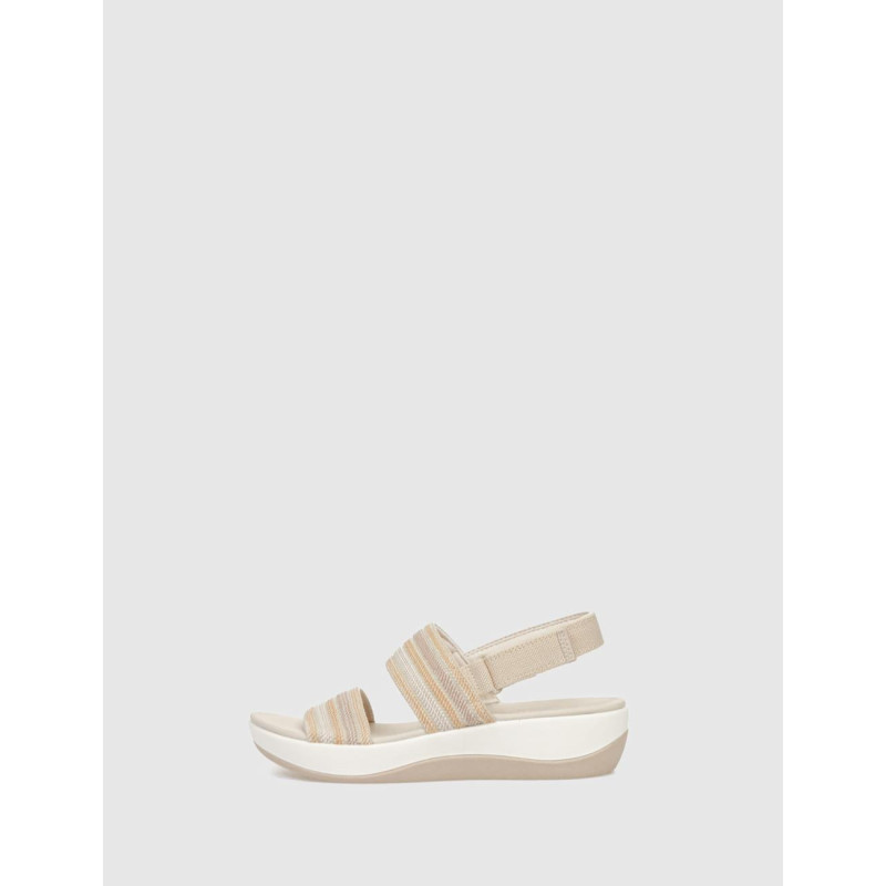 SANDALIA CLARKS ARLA STROLL BEIG