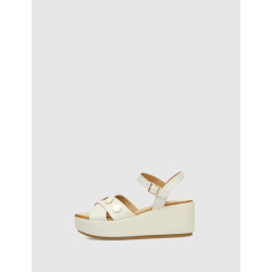 SANDALIA INUOVO 123109 BEIG