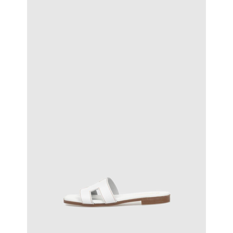SANDALIA KAMOME ALAIA BLANCO