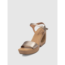 SANDALIA WEEKEND 12405 PLATINO