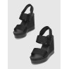SANDALIA CALVIN KLEIN WEDGE SANDAL WEBBING IN BR NEGRO