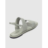 SANDALIA CALVIN KLEIN FLAT SANDAL HE GRIS