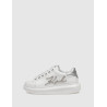 ZAPATILLA KARL LAGERFED KAPRI SIGNIA RHINESTONES LO BLANCO