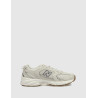ZAPATILLA NEW BALANCE MR530 BEIG