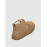 BOTÍN UGG NEUMEL CHE CUERO