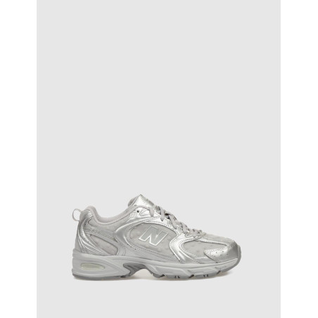 ZAPATILLA NEW BALANCE U530 PLATA