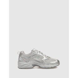 ZAPATILLA NEW BALANCE U530 PLATA