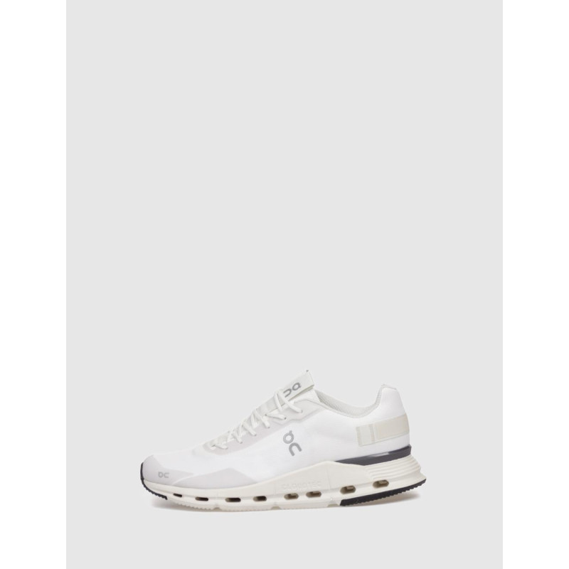 ZAPATILLA ON RUNNING CLOUDNOVA FORM 2 BLANCO
