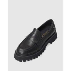 MOCASÍN CARMELA 161068 NEGRO