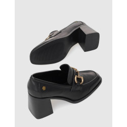 MOCASÍN CARMELA 161127 NEGRO